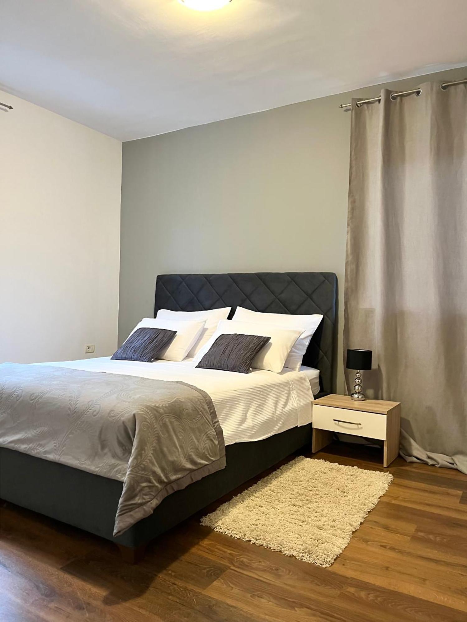Apartment Domus Lauri 우마그 외부 사진